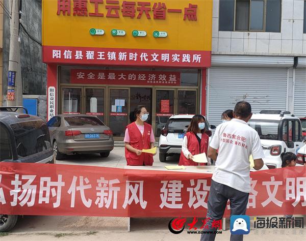 �����ص�����չ������ͬ�� ����ͬ�С��������������������