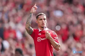 搞什么飞机？斯科尔斯怒批安东尼720度转圈：非常荒谬，他在卖弄图片