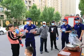 消防员心中的“中秋味”图片