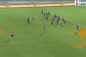 从0:2到3:2，津门虎完成对亚泰大逆转！谭龙空门如果进了会怎样？图片