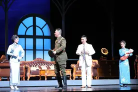 珠海市粤剧团呈演《南粤破晓》，讴歌革命先驱英雄气概｜首届湾区粤剧节图片