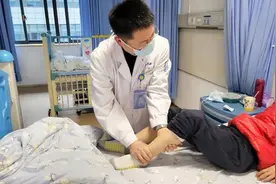 浙江一7岁女孩突然腿疼到站不住！原来感染了……图片