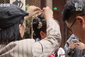 摇橹迎亲 直击青浦朱家角“水桥婚礼”图片