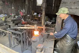 沅陵：一名铁匠的坚守图片