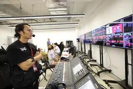 英雄联盟北京主场直播​幕后，这些环节做了两手准备图片