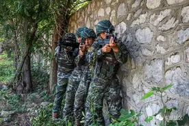 关注｜武警官兵的野外驻训，了解一下图片