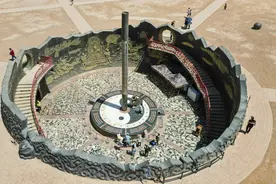 这里，地表温度已超80℃！图片