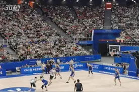 30秒｜成都大运会男篮半决赛 捷克以85：68胜阿根廷图片