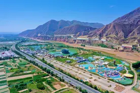 “洮河如意湾”太石交旅融合服务区成功入选全国交通运输与旅游融合发展示范案例图片