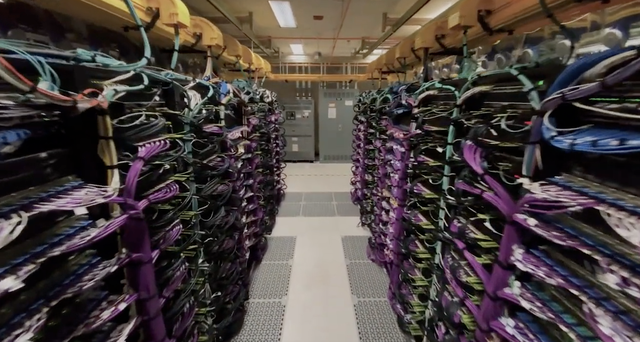 AI和芯片狂潮，让这家卖电线的中国公司市值飙涨22倍