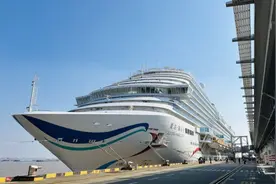 国产大型邮轮爱达·魔都号接待旅客突破30万图片
