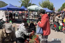 “泉”在济南过五一，去南部山区赶大集图片