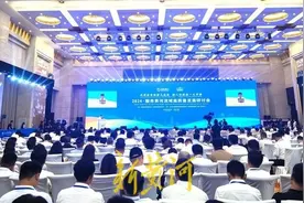 山东港口货物吞吐量突破17亿吨居全球第一！第50个内陆港在济南设立图片