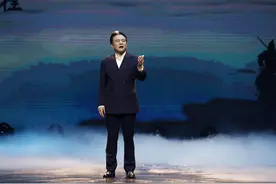 《致敬经典 礼赞祖国》暨沈阳市全民阅读名家名篇朗诵会在沈阳盛京大剧院举行图片
