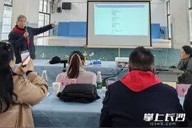 用童诗点燃孩子诗意梦想！作家李少白开启“诗书耕读”图片