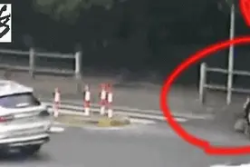 事发上海！妻子被撞后，丈夫拦停逃逸司机致其摔倒受伤，被索赔40余万元？图片