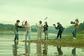 胡歌新片《走走停停》是川渝版《爱情神话》吗图片