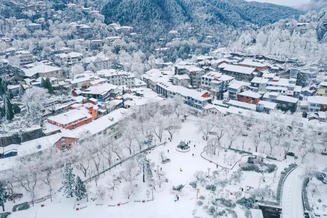 为什么一定要来庐山赏雪？