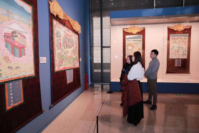 诠释红色非遗新篇，郎卡杰唐卡创新艺术展开幕