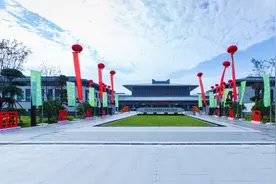 中华优秀传统文化国际研学营地今天开营图片