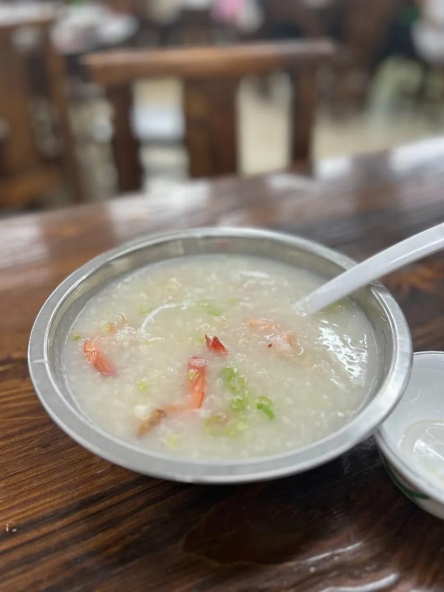 一座低调好玩的城市,花100块就能逛吃一整天!