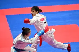 （杭州亚运会）空手道——中国台北选手谷筱霜夺得女子组手-50公斤级冠军图片