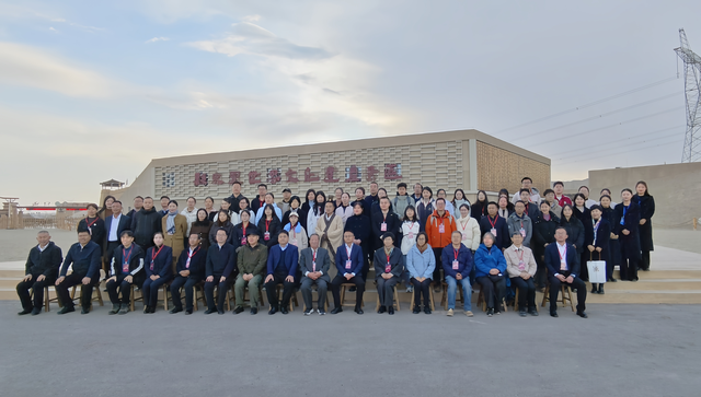 第六届丝绸之路与敦煌历史文化学术研讨会在敦煌召开