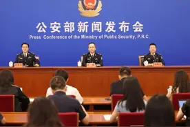 事关摩托车登记、驾照重新申领……这8项公安交管新措施7月1日起实施图片