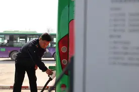 河北任丘：大力推进城乡客运一体化图片