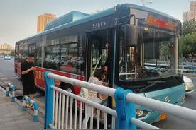 8月26日起 重庆公交121线延长营运时间图片