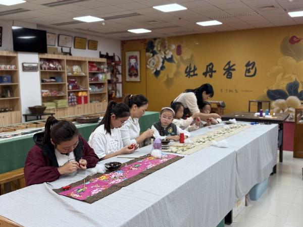 活力足、业态新、文化暖——“双节”期间巩义文旅实力“宠客”