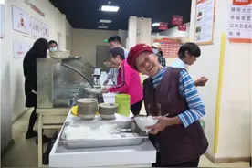 云南的“幸福食堂”和“儿童之家”是啥样？小编带你“探店”图片