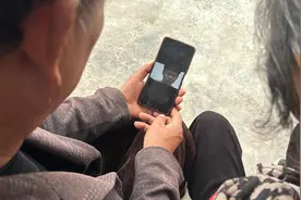16岁少年疑被骗往缅北：父亲收到蹊跷信息称“你儿子很安全”，爷爷奶奶哭诉盼孙回家图片