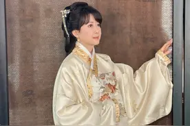 “根本就是我的衣服！”知名歌手孟庭苇现身南海，为香云纱打CALL图片