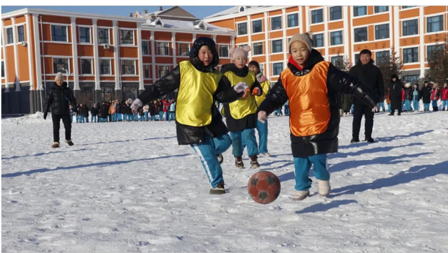 雪润绥化 冰绘华章