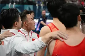 肖若腾哭了：接受不了，苏炜德道歉：对不起队友图片