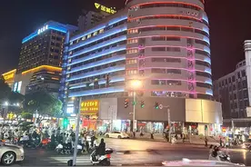 亮灯！玉城地标焕新颜图片