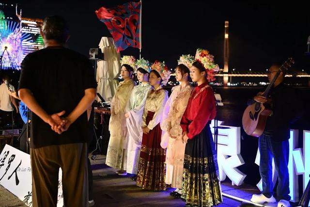 多图直击“滨海浪漫线”！夜游泉州必打卡！