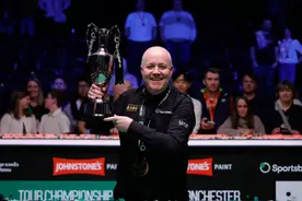 宝刀未老！希金斯斩获2025斯诺克巡回锦标赛冠军图片