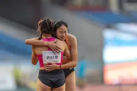 （体育）田径——全国田径大奖赛第五站：孔莹蓥夺得女子400米栏冠军图片