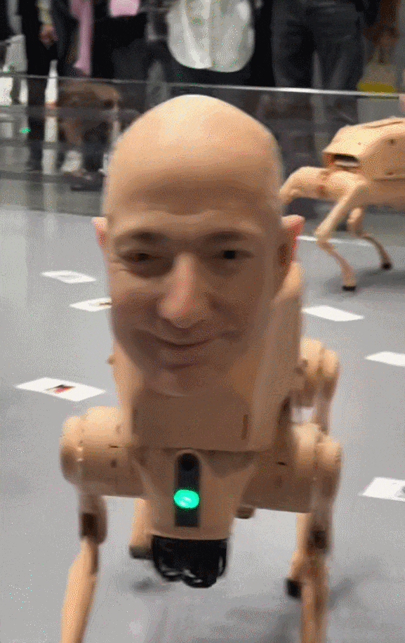 马斯克人头机器狗，70万一只被抢空！网友：太诡异了，十个道士才能镇住！