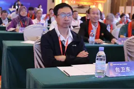 发扬艺术之光·传承两会精神——【时代匠心艺术家】包卫东图片