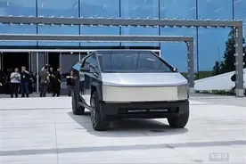 一盆冷水：马斯克亲口说，Cybertruck皮卡在中国难合法上路图片