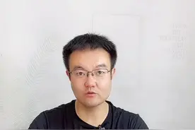 #修手机 #苹果手机换电池 #苹果面容id ios14.71提示原深感摄像头坏，面容id不可用可以修复吗？视频封面