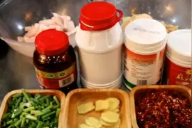 米线米线汤底的做法与配料 云南过桥米线汤料配方视频