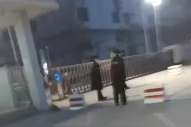 富士康疫情期间，看员工是怎样上班的……