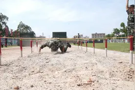看完#热血沸腾 ！#兵哥哥 的运动会完美诠释了速度与力量！视频封面