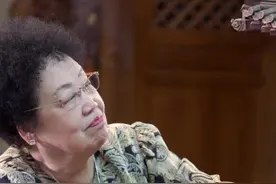 陈丽华馆长历时十余载完成复刻【内九外七】十六座老北京城门#中国紫檀博物馆 #匠心制作 #传承文化 #老北京 #非遗