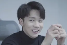 喜欢上了钢铁直女怎么办？跪着也要追到手。#持面上岗视频封面