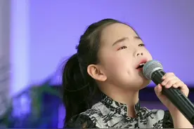 七岁姐姐翻唱人间，好听吗。#真人真唱 #抖音热歌 #热门، #表演我是认真的 #少儿口才 #我的小公主 #骗你生女儿 #了不起的萌娃 #唱歌🎤 #最美童声 #少儿声乐 #童声 #家有小女视频封面